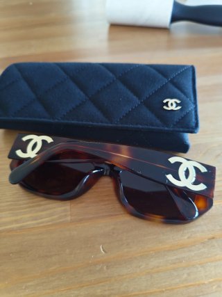 Gafas de Sol Chanel Carey Logo CC