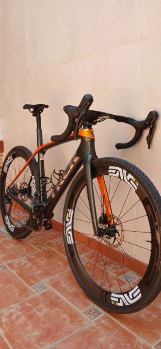 Bicicleta Trek Gravel Naranja/Gris