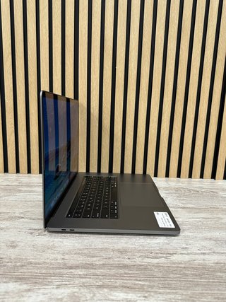 MacBook Pro 16 2019 i7 16GB 500GB SSD