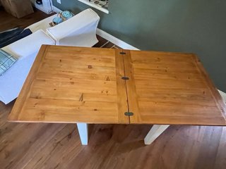 Tavolo da pranzo Maisons du Monde in legno