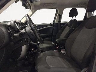 MINI Countryman One D 66 kW (90 CV)