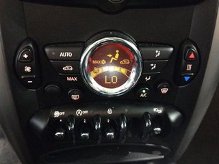 MINI Countryman One D 66 kW (90 CV)