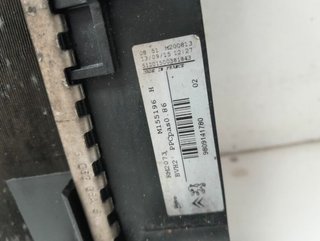Radiador de agua peugeot 1152954 9809141780 308