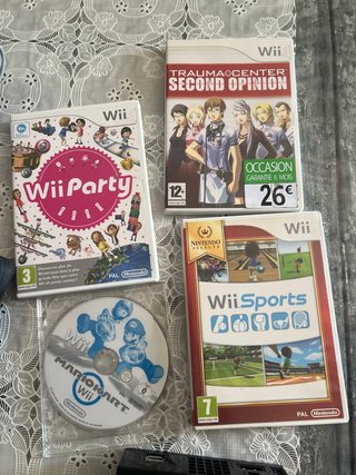 Nintendo Wii Negra + 2 Mandos + 2 Nunchuks + Juego