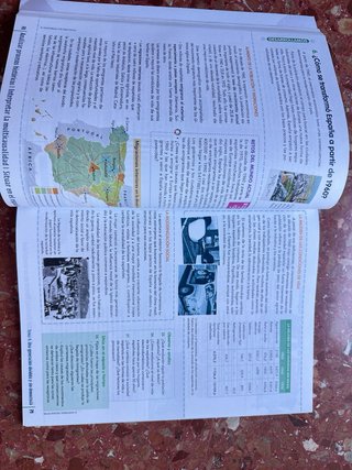 Geografía e historia : 4 ESO : Aragón Comunidad...