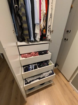 Armario 3 puertas Ikea Pax blanco con espejo