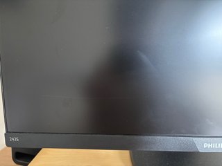Monitor Philips 24" Full HD (HDMI / DisplayPort)