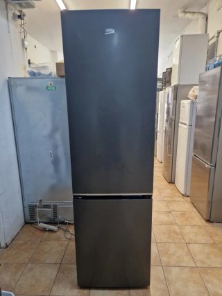 Nevera Beko 2m Alto x 60cm Ancho
