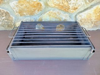 BARBACOA METÁLICA ARTESANA-ROBUSTA 15€