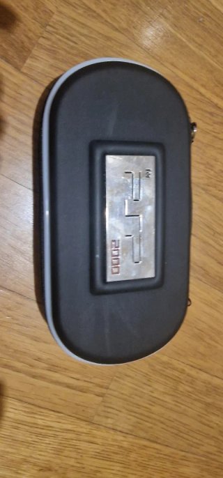 Sony PSP 2004 Slim & Lite Negra + Cargador + Funda