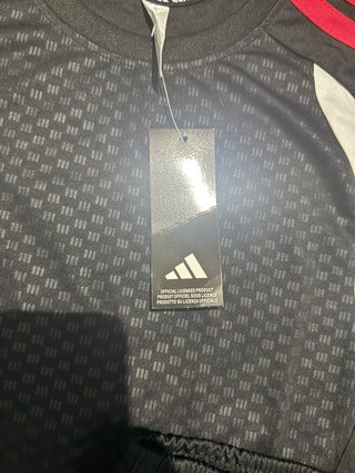 Conjunto deportivo Adidas Talla L