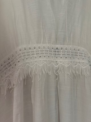 Kimono de playa blanco y azul