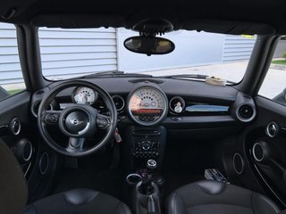 MINI Cooper 2013