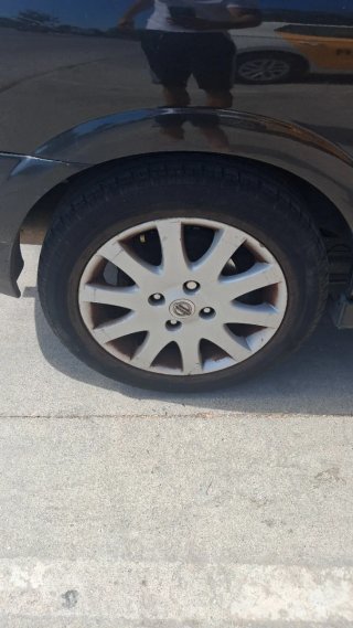 Nissan Almera 2005