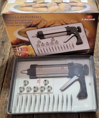 Pistola Repostería Lacor con Accesorios