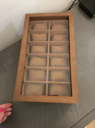 Scatola porta orologi in legno
