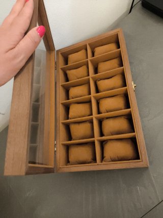 Scatola porta orologi in legno