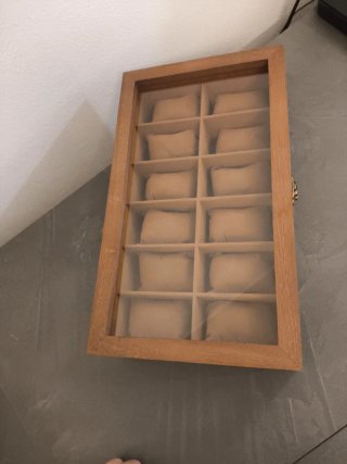 Scatola porta orologi in legno