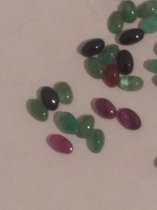 34 Gemas Naturales Zafiros, Esmeraldas y Rubíes