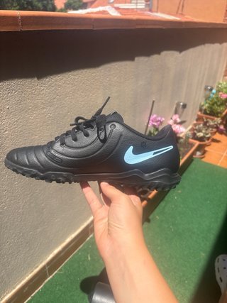 Zapatillas Nike multitacos casi nuevas
