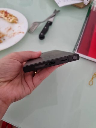 Samsung S24 Ultra titanium