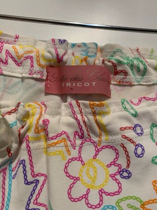 Conjunto Pantalón y Camiseta Flores, dibujó colres