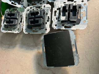 Mecanismos BJC-Siemens Delta Interruptor/Conmutado