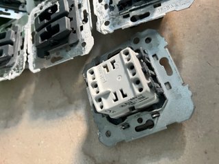 Mecanismos BJC-Siemens Delta Interruptor/Conmutado
