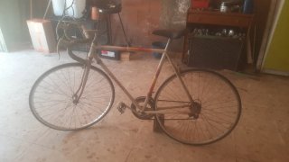 Bicicleta de carretera CONFERSI