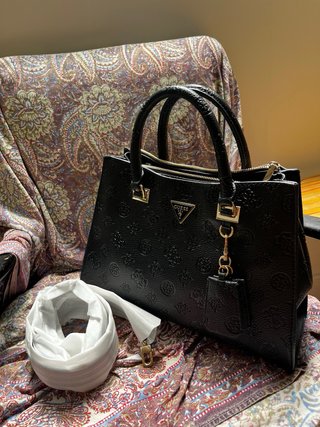 Bolso Guess Negro
