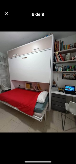 Litera plegable beige y blanca como nueva