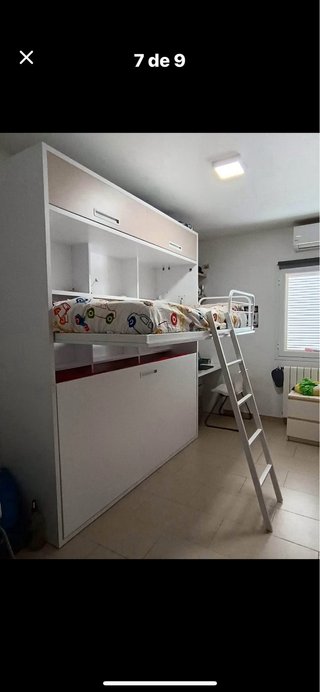 Litera plegable beige y blanca como nueva
