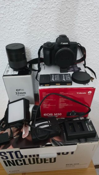 Camara Canon M50 + Lente 32mm 1.4 EFM