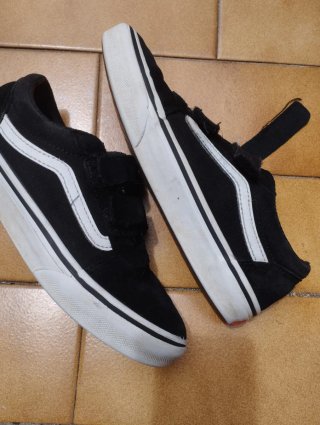 Vans Deportivas Negro Velcro talla 34 (23 cm largo
