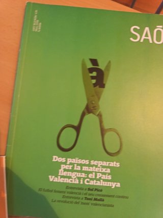 Saō. =4 revistes de que Se trata de una publicació