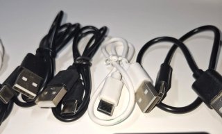 Lote Cargadores USB + Cables USB-C y Micro USB