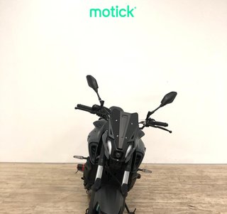 YAMAHA MT-07 (A2) (ESCAPE ARROW)