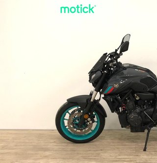 YAMAHA MT-07 (A2) (ESCAPE ARROW)