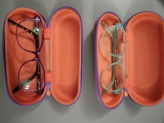 2 Gafas graduadas niña 0.75miopia astigmatismo