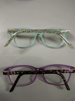 2 Gafas graduadas niña 0.75miopia astigmatismo