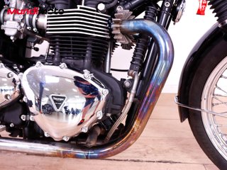 TRIUMPH BONNEVILLE T100