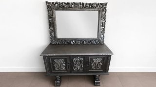 Mueble Antiguo con Espejo Tallado