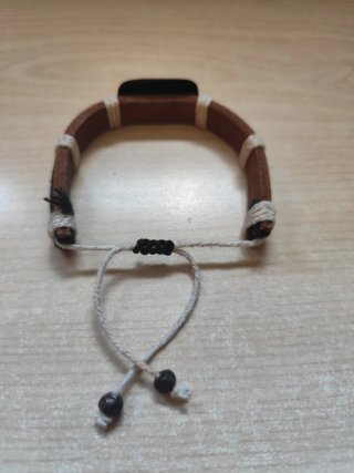 Pulsera artesanal con elefante de África ajustable