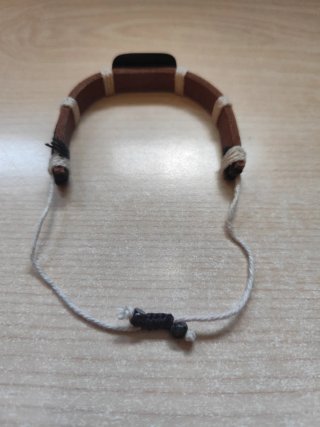 Pulsera artesanal con elefante de África ajustable