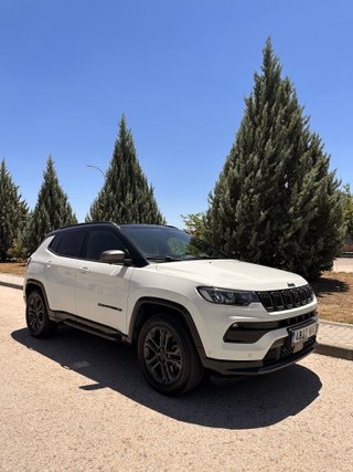 Jeep Compass 2021 4xE ENCHUFABLE  80 ANIVERSARIO