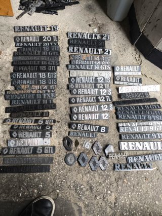 Anagramas Renault Clásicos Varios