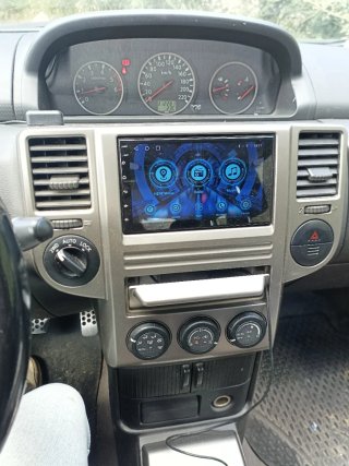 Nissan X-Trail 2004