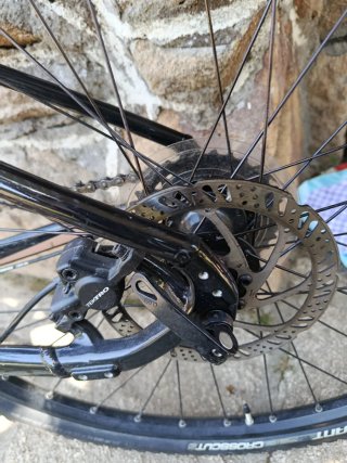Bicicleta Giant Roam 4 Disc Híbrida - TALLA S