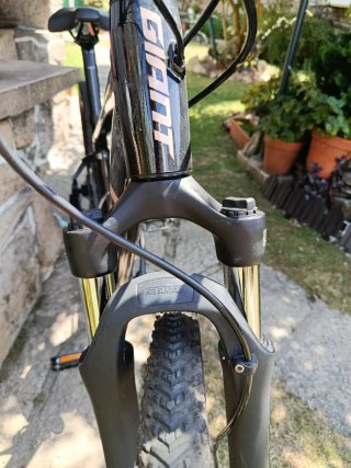 Bicicleta Giant Roam 4 Disc Híbrida - TALLA S