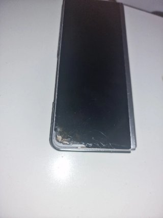 Samsung Galaxy Z Fold 3 (Piccolo schermo rotto)
